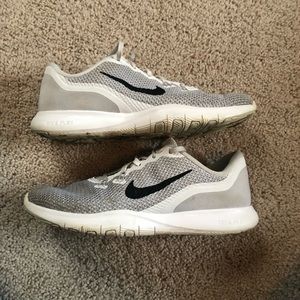 Nike flex training shoes